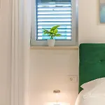 Lux 19 * 스플리트