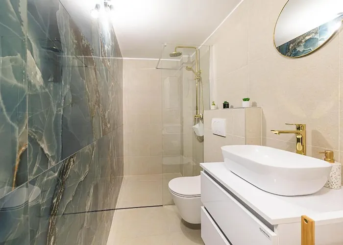 Lux 19 * スプリト